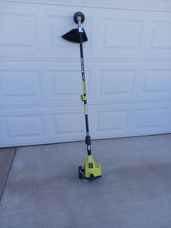 Ryobi 2 cycle gas attachment capable string trimmer