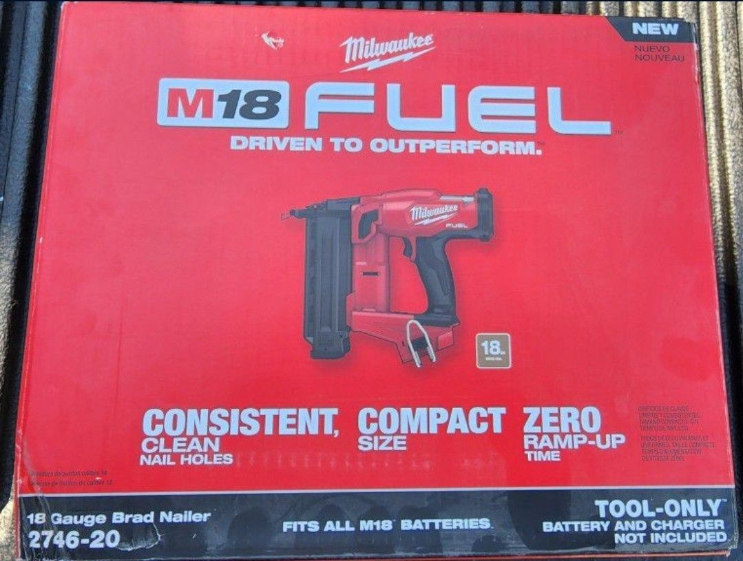 Milwaukee 2746-20 18 Gauge Trim Nail Gun New