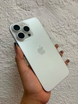 iPhone 15 pro Max 256gb