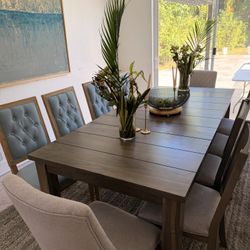 Extendable Dining Table + 10 Elegant Chairs – Great Condition – ONLY $750 