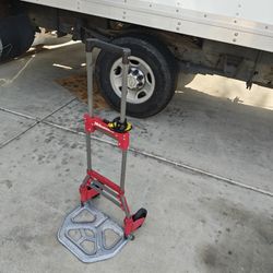 Milwaukee Folding Dolly 45 Light Weight Compact When Folded Up Can Fit In Trunk Easily 