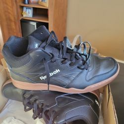 Mens REEBOK size 13 Black Leather Sneakers