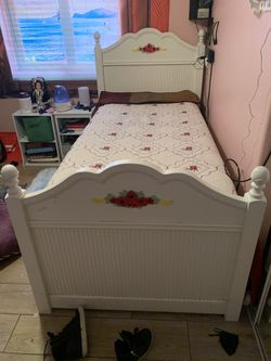 Twin Bed