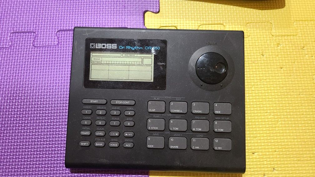 Boss Dr Rhythm DR-550