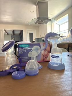Lansinoh nursing bundle