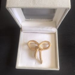 Vintage Brooch