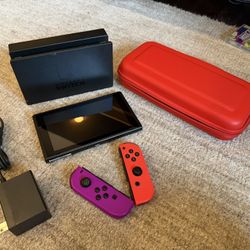 Nintendo switch 1 + SD Card + dock + Case
