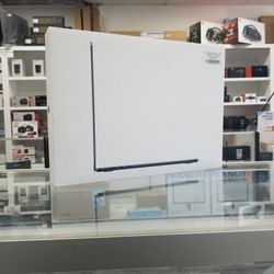 2023 15" MacBook Air M2/16GB/1TB