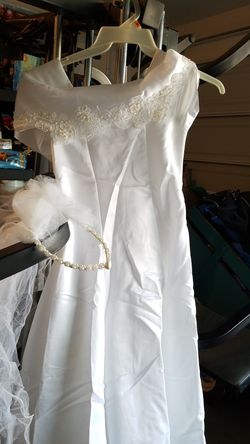 White dress with veil