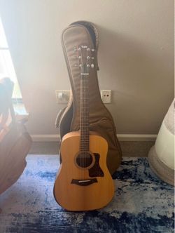 Taylor acoustic electric academy 10e