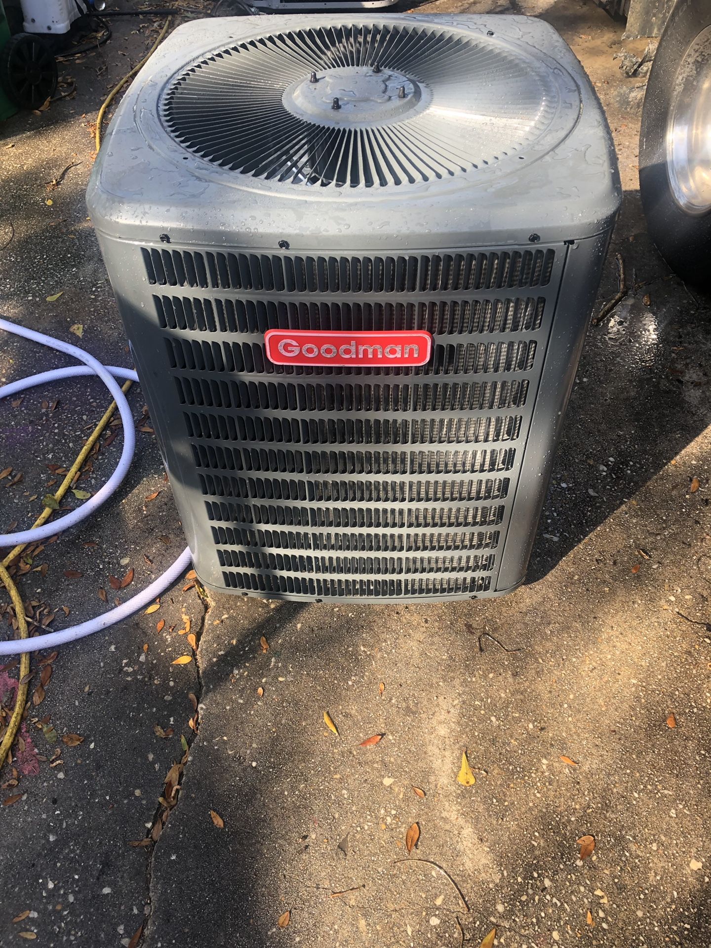 2.5 ton Goodman Air conditioner