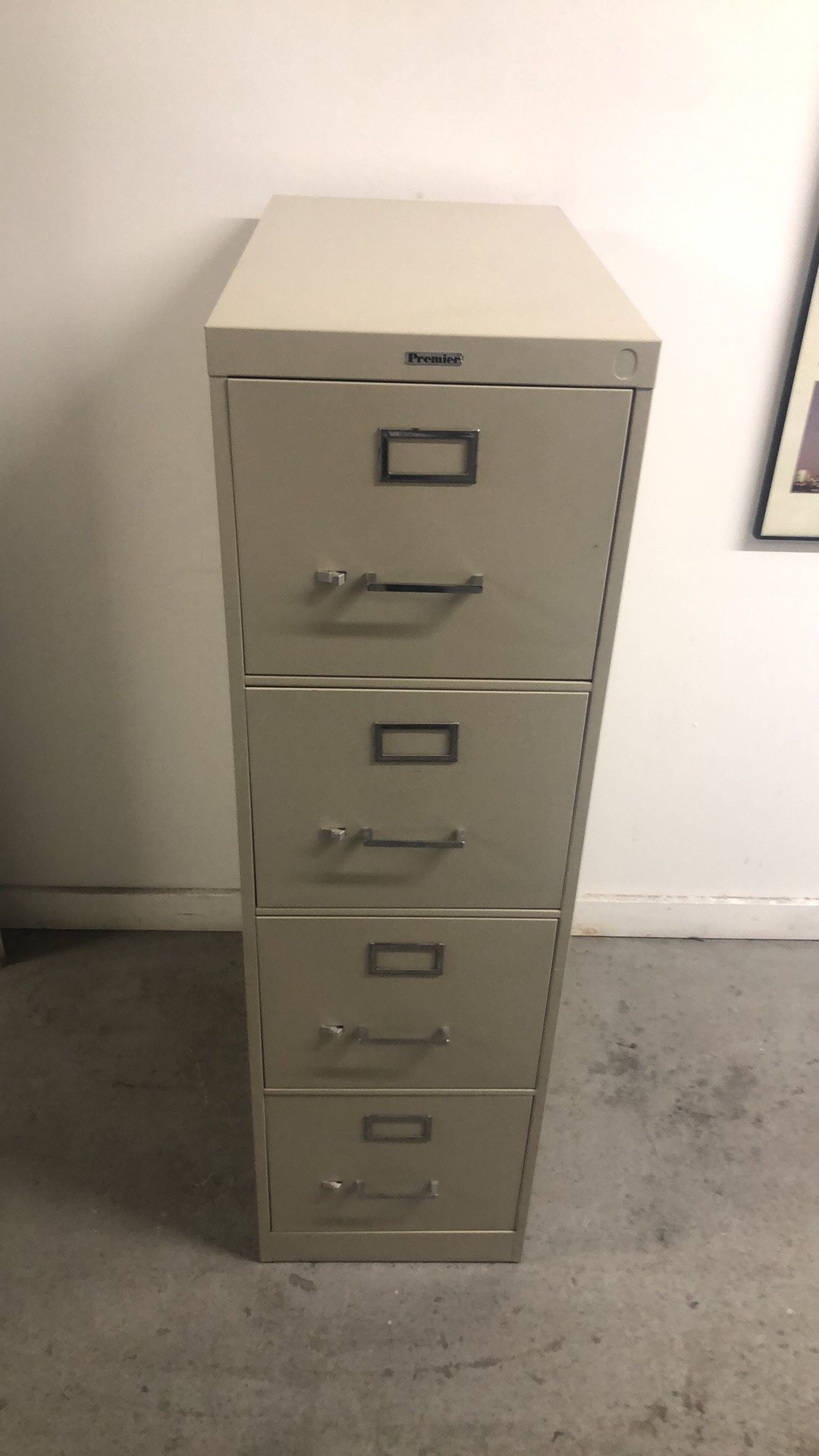 15”wx27”x52”h Very good condition file cabinet
