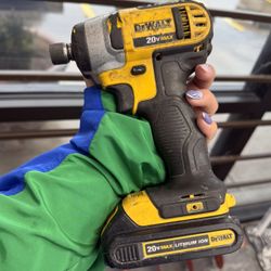 Dewalt Impact Drill 