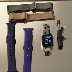 Apple Watch Series 3 -38mm. Great Condition 