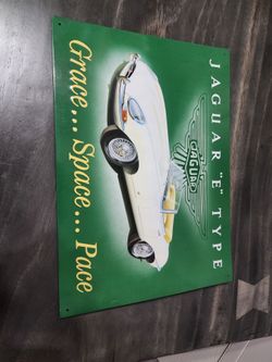 Jaguar Etype Sign