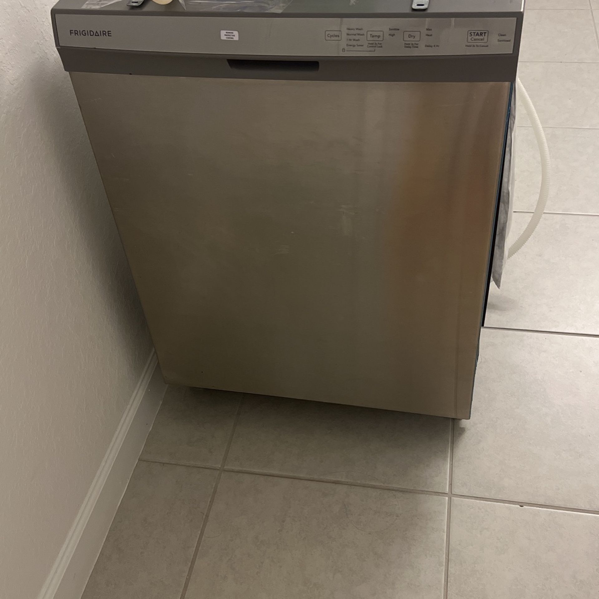 Dishwasher Frigidaire 