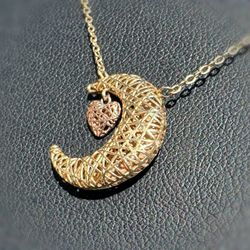 Jewelry 10k solid Yellow Gold paperclip link 18” Chain necklace heart half moon 🌙 1.50 grams 5.90mm