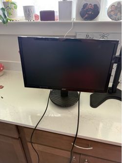 Desk top monitors