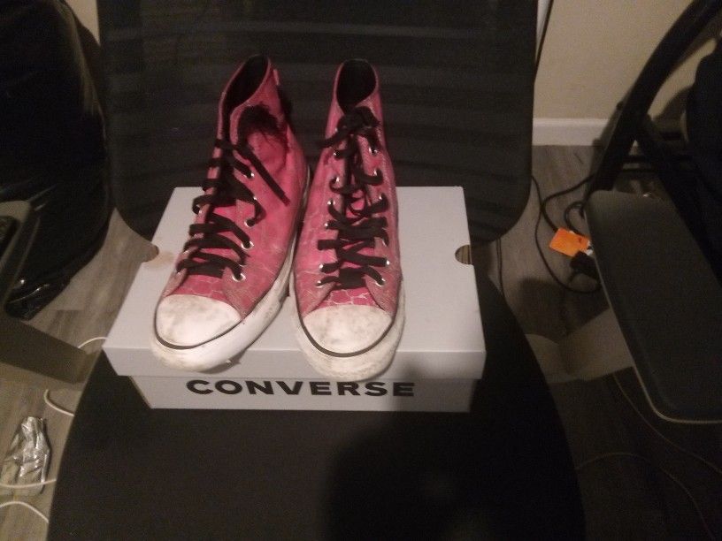 CONVERSE SIZE 9
