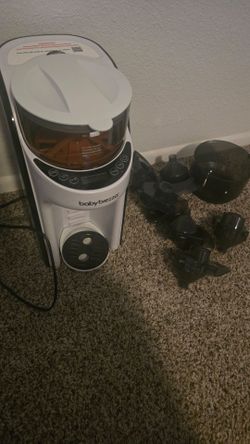 Baby brezza almost new with accessories