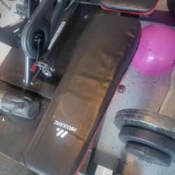Free Weights Bench