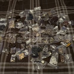 Bags Of Jewelry  11 / 25 / 2025