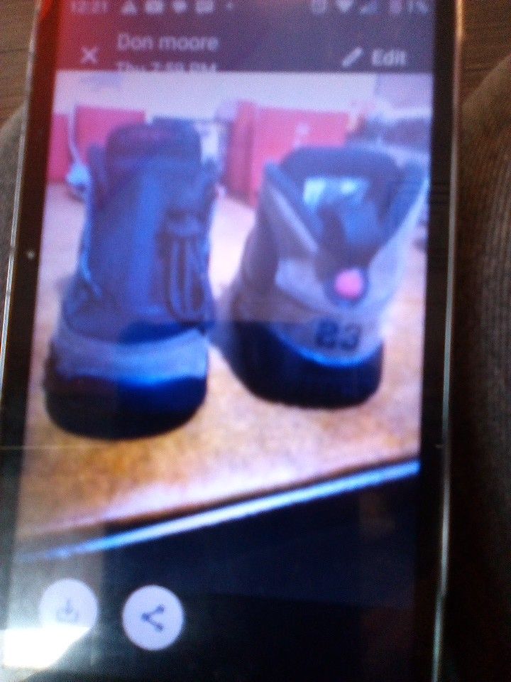 Youth Jordan Sneaker 