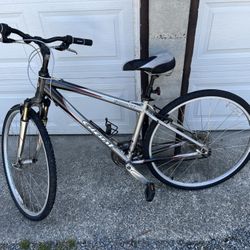 Giant Cypress  Dm Bike