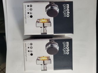 Motorcycle bar end turn signals motogadget blaze Cafe racer chopper bobber harley triumph yamaha