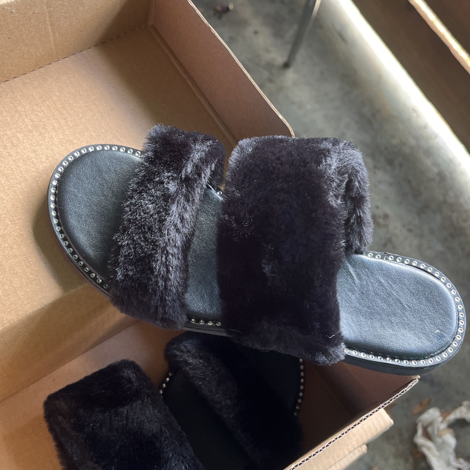 Black Furry Slides
