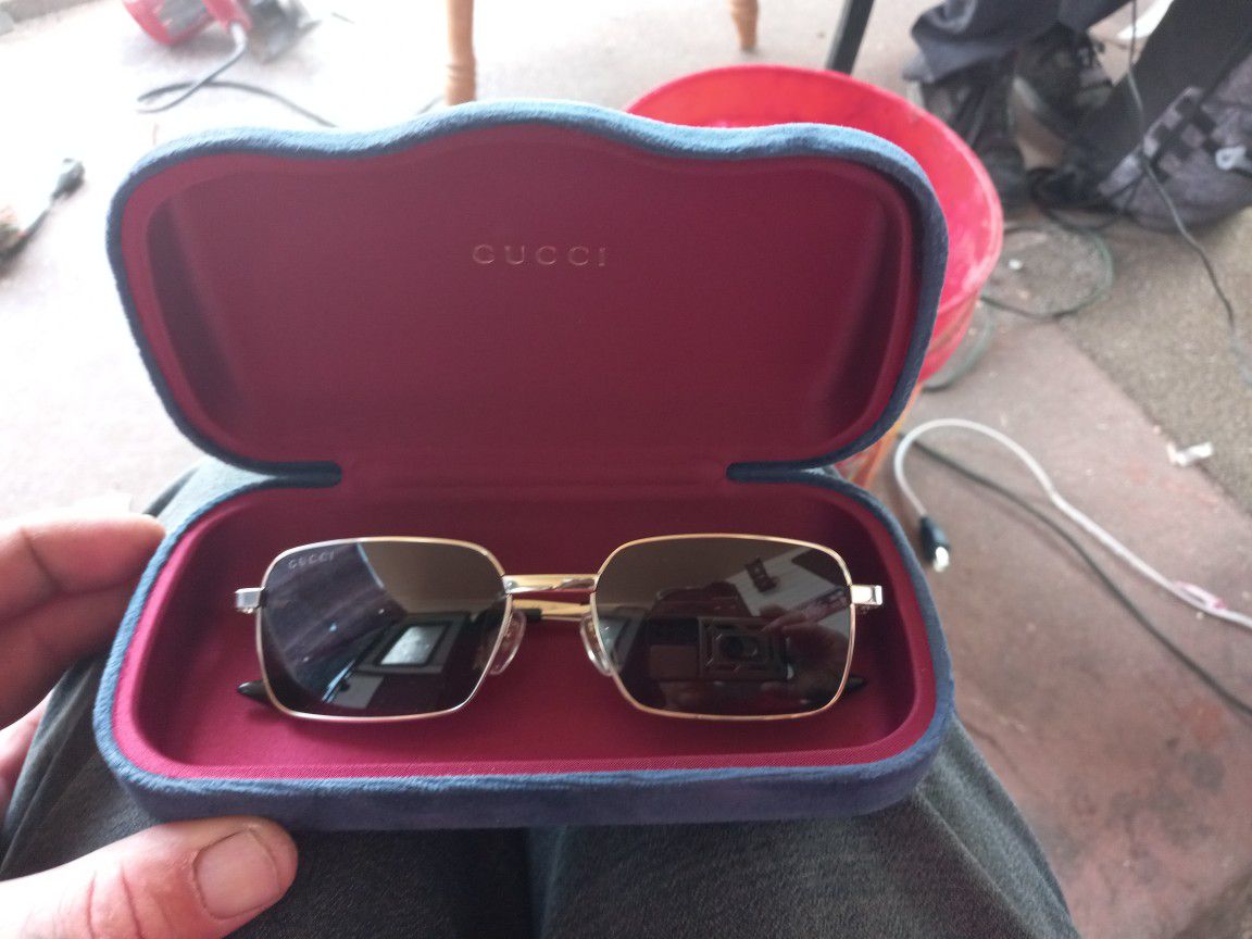 Gucci Mens Sunglasses