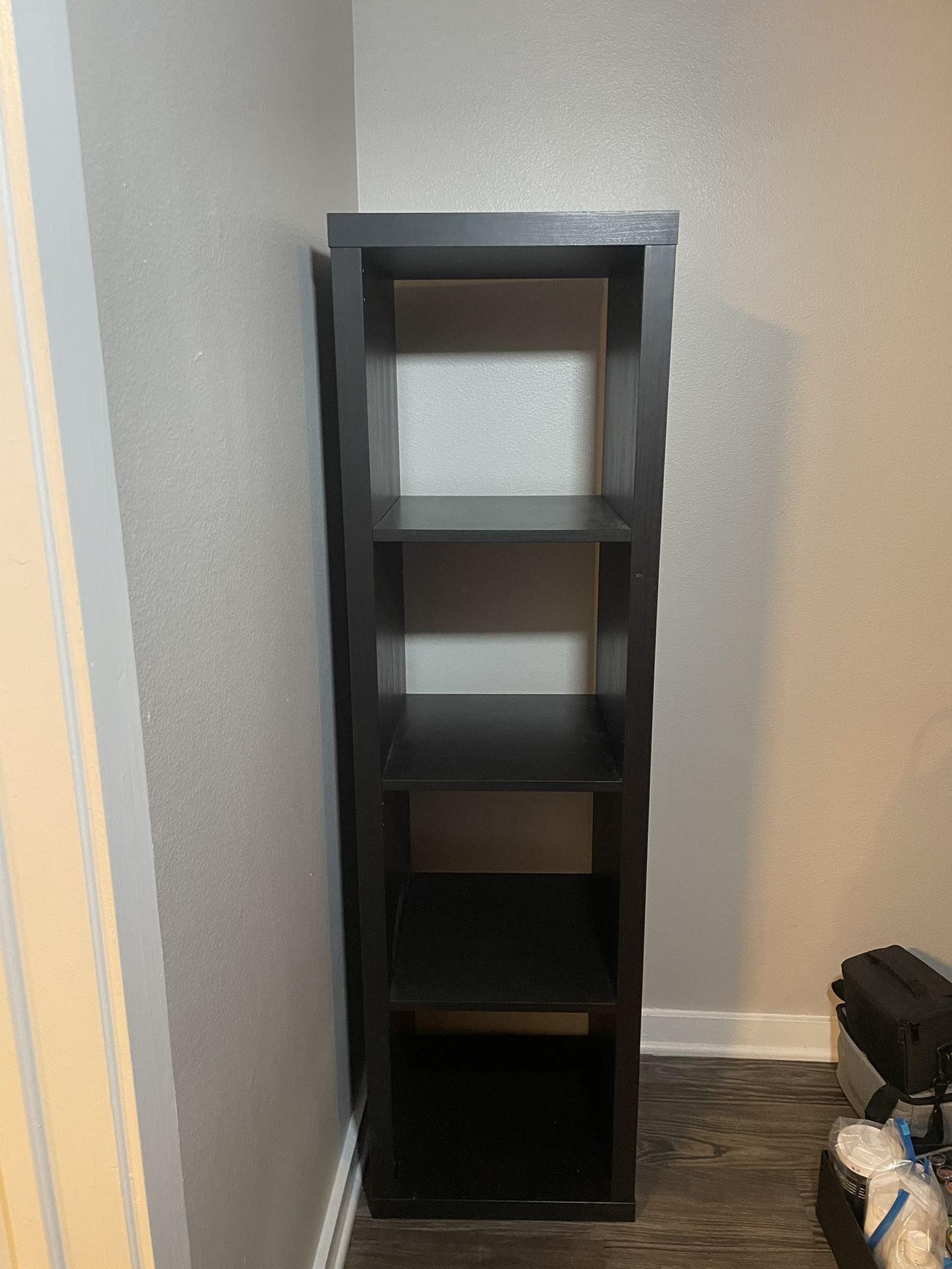 Bookshelf