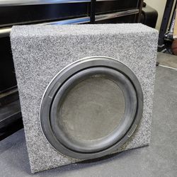 12" subwoofer in box