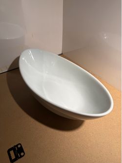 White porcelain bowl