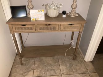 Decorative hall table
