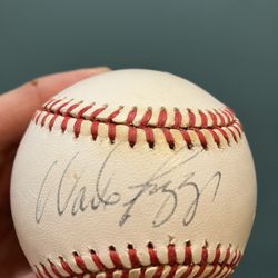 Wade Boggs signed WS baseball