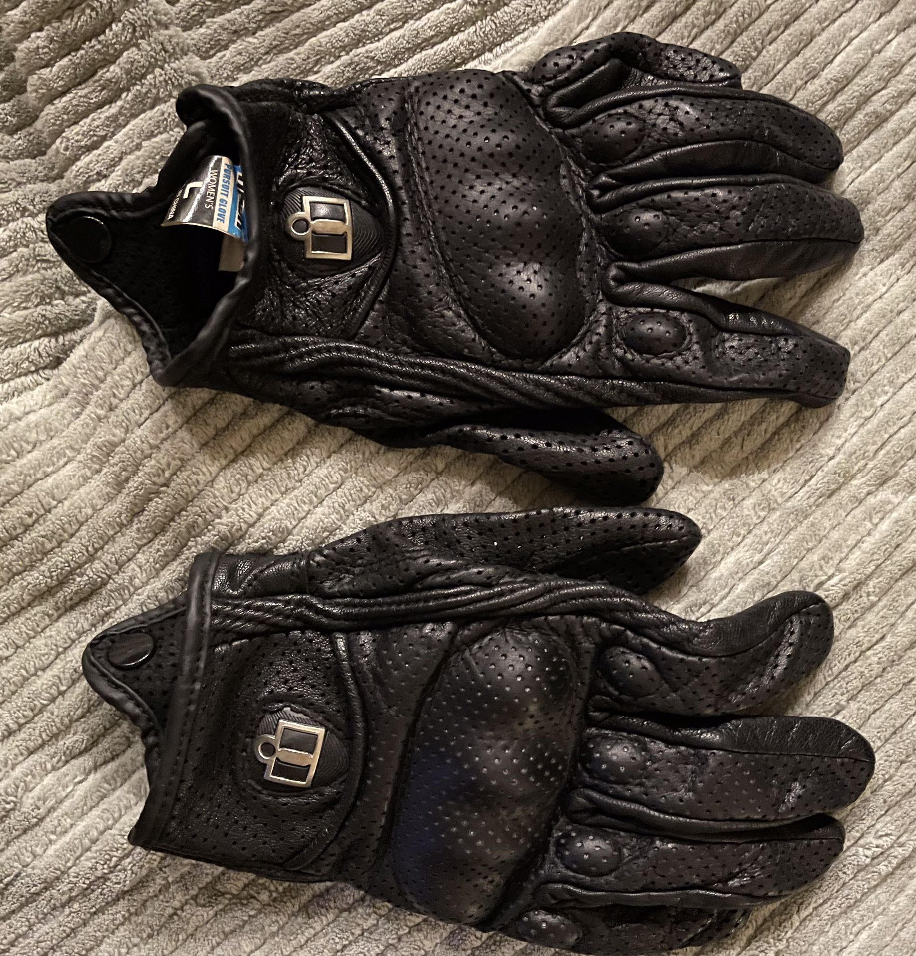 Icon Pursuit Leather Perforated Women’s Motorcycle Gloves $25