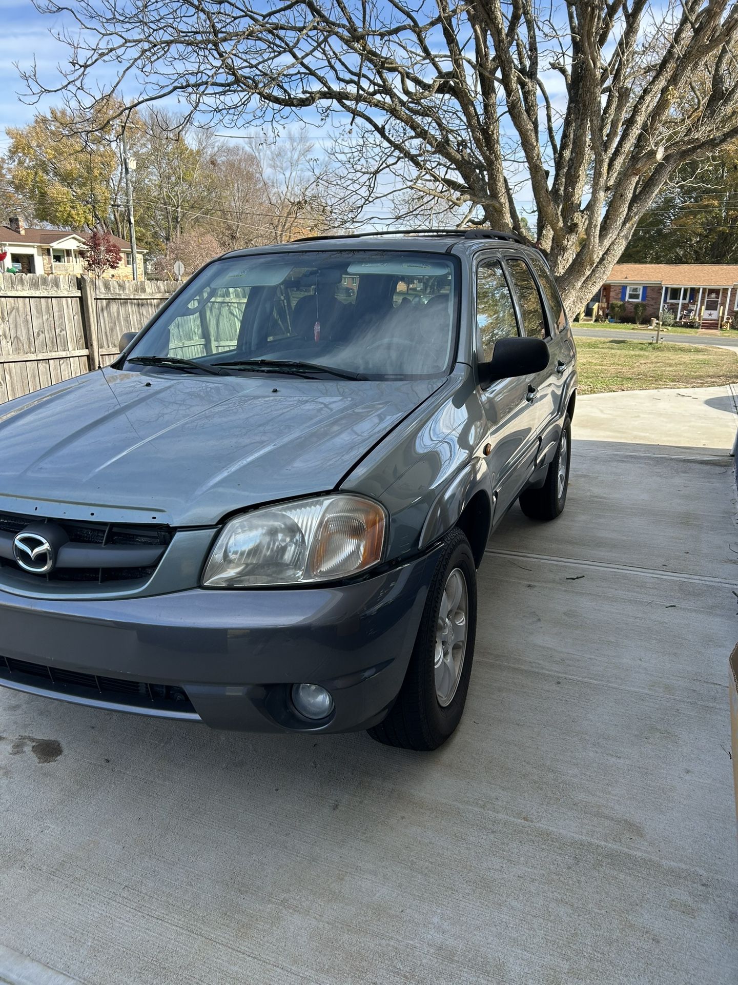 2003 Mazda Tribute