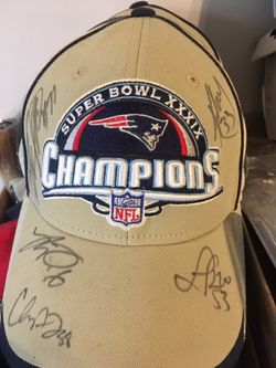 SB 39 MULTI AUTOGRAPHED HAT
