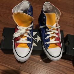 2  Pair Converse  Unisex Size6 Women 4 Men’s