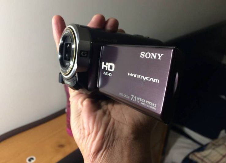 Sony hdr handycam steadyshot
