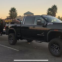 Pickup Truck
