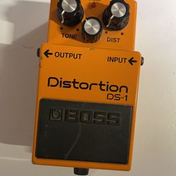 Boss DS-1 Distortion Pedal