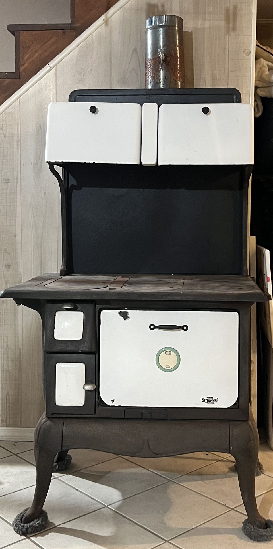 Antique Collectible Wood Burning Stove for Sale in Richmond, VA - OfferUp