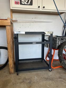Rolling cart