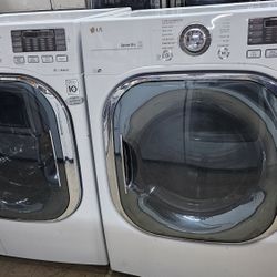 LG Washer And Dryer Electric 