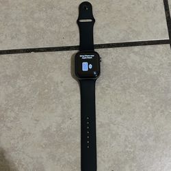 Apple Watch Series 11 46mm GPS – Aluminum – Charger Included