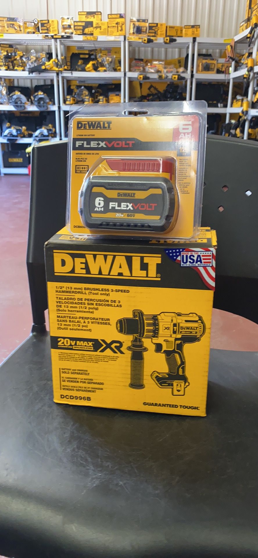 20-Volt MAX XR Cordless Brushless 3-Speed 1/2 in. Hammer Drill w/ 60/20-FLEXVOLT 6.0AH Battery