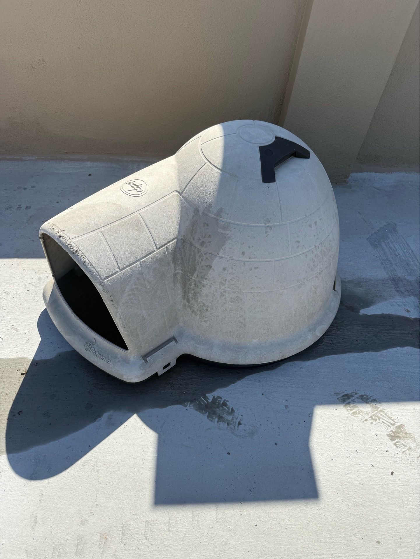Dog house