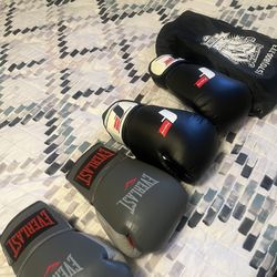 Boxing Gloves Both For 120 
